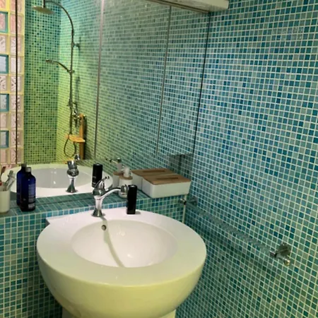 One Bedroom With Balcony Rue Chabaud アパート カンヌ